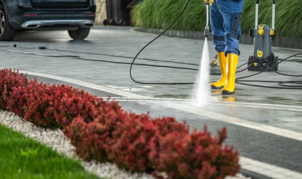 Best Restaurant Pressure Washing  in Salamatof, AK